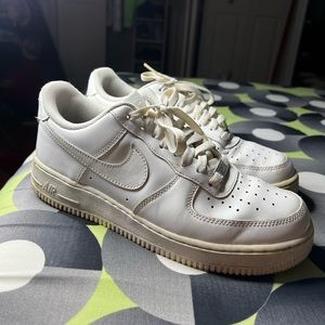 Nike Airforce 1s (white)
